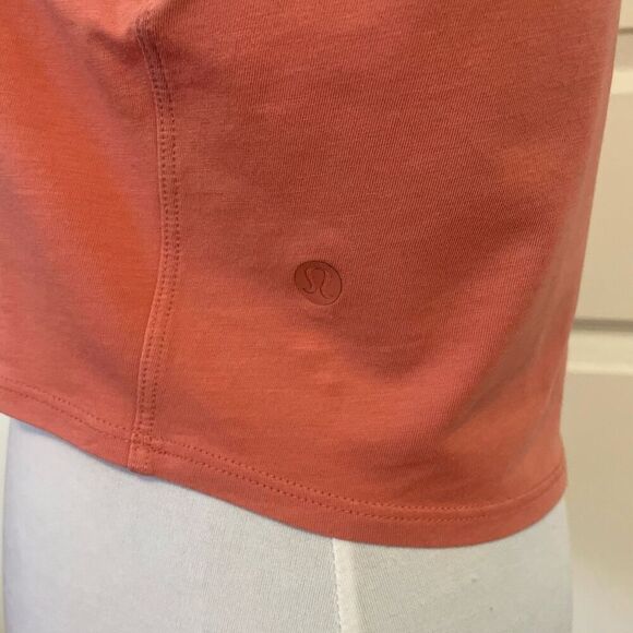 Lululemon Cut Back Crop Tank Rustic Coral size 4 - Picture 10 of 13
